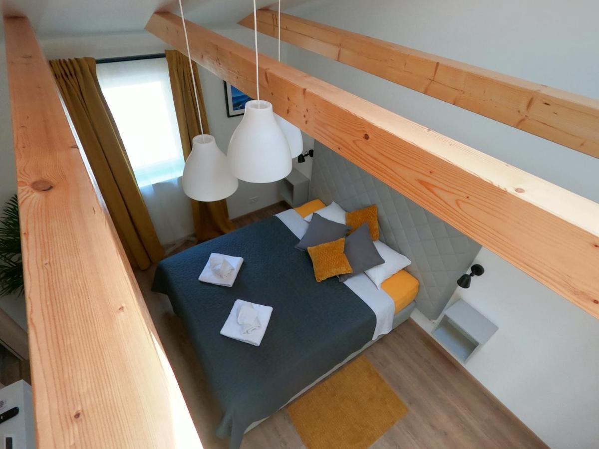 Gavan Room Црес Экстерьер фото