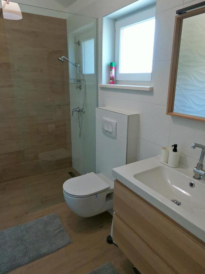 Gavan Room Црес Экстерьер фото